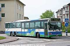 Swebus_4483_Falkenberg_station_20060519