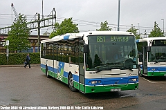 Swebus_5640_Varberg_station_20060519